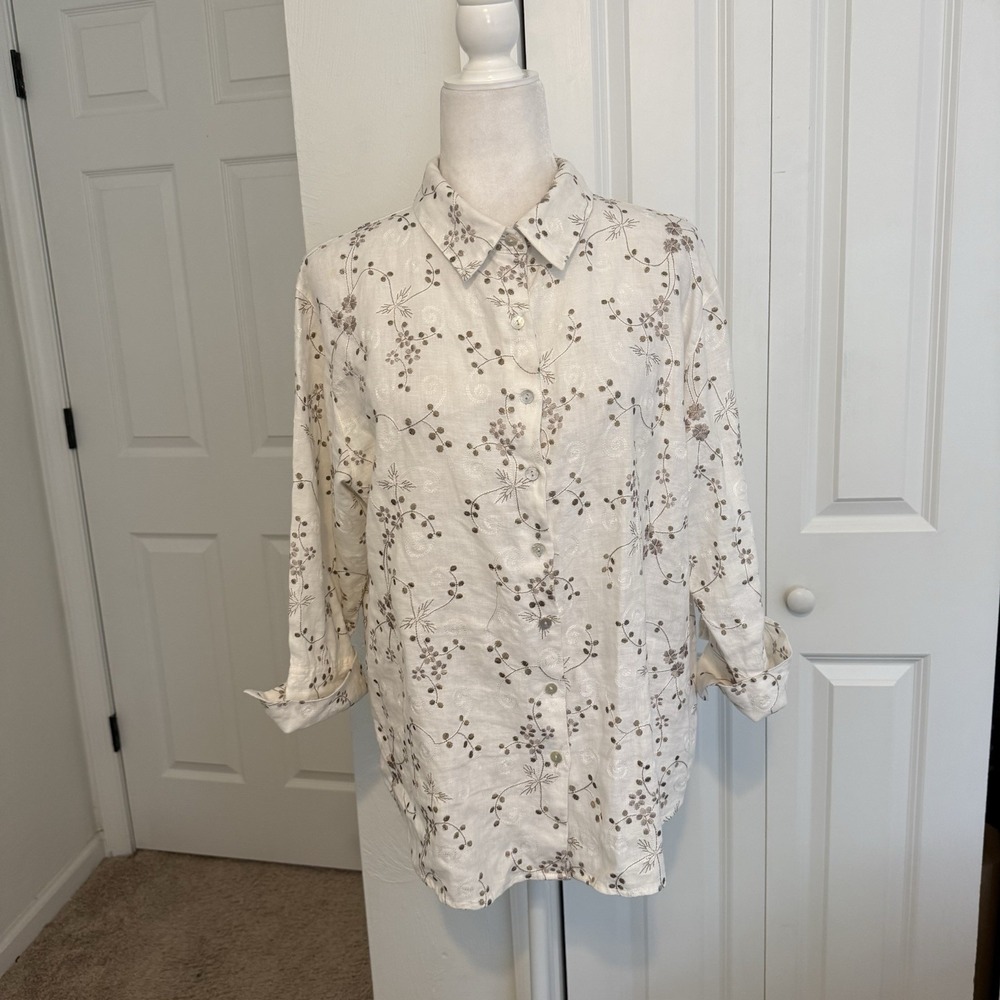 Chico's Women Button Front Shirt Jacket Top 3/XL Linen Embroidery 3/4 Sleeve